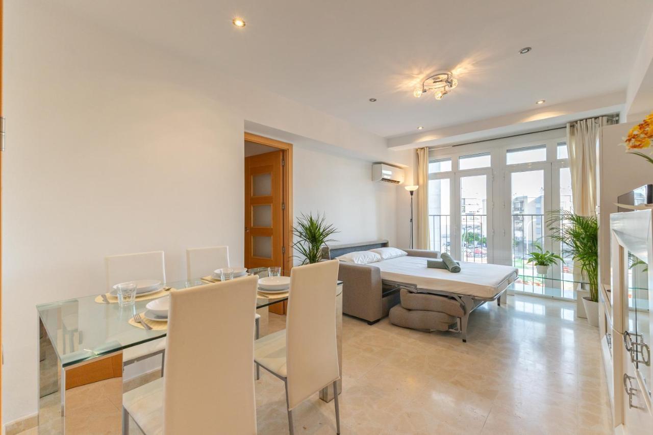 Charming 3 Bedroom Apartment At Triana Center By Oui Seville Ngoại thất bức ảnh