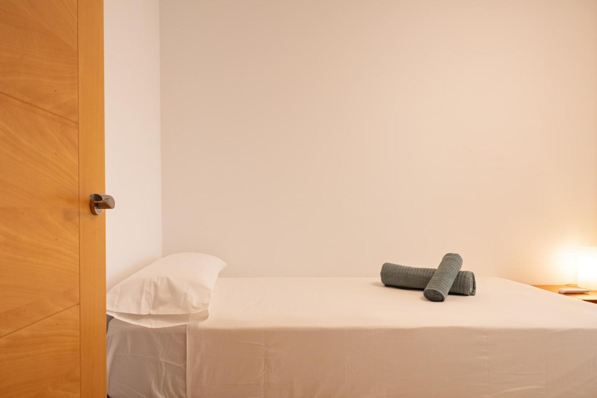 Charming 3 Bedroom Apartment At Triana Center By Oui Seville Ngoại thất bức ảnh