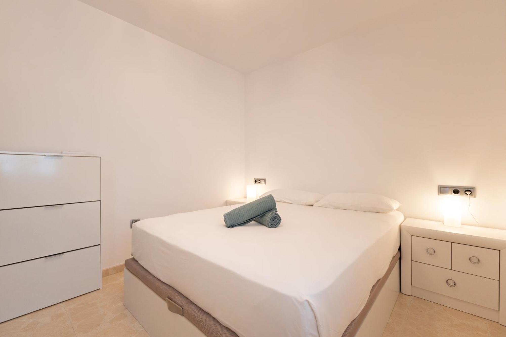 Charming 3 Bedroom Apartment At Triana Center By Oui Seville Ngoại thất bức ảnh