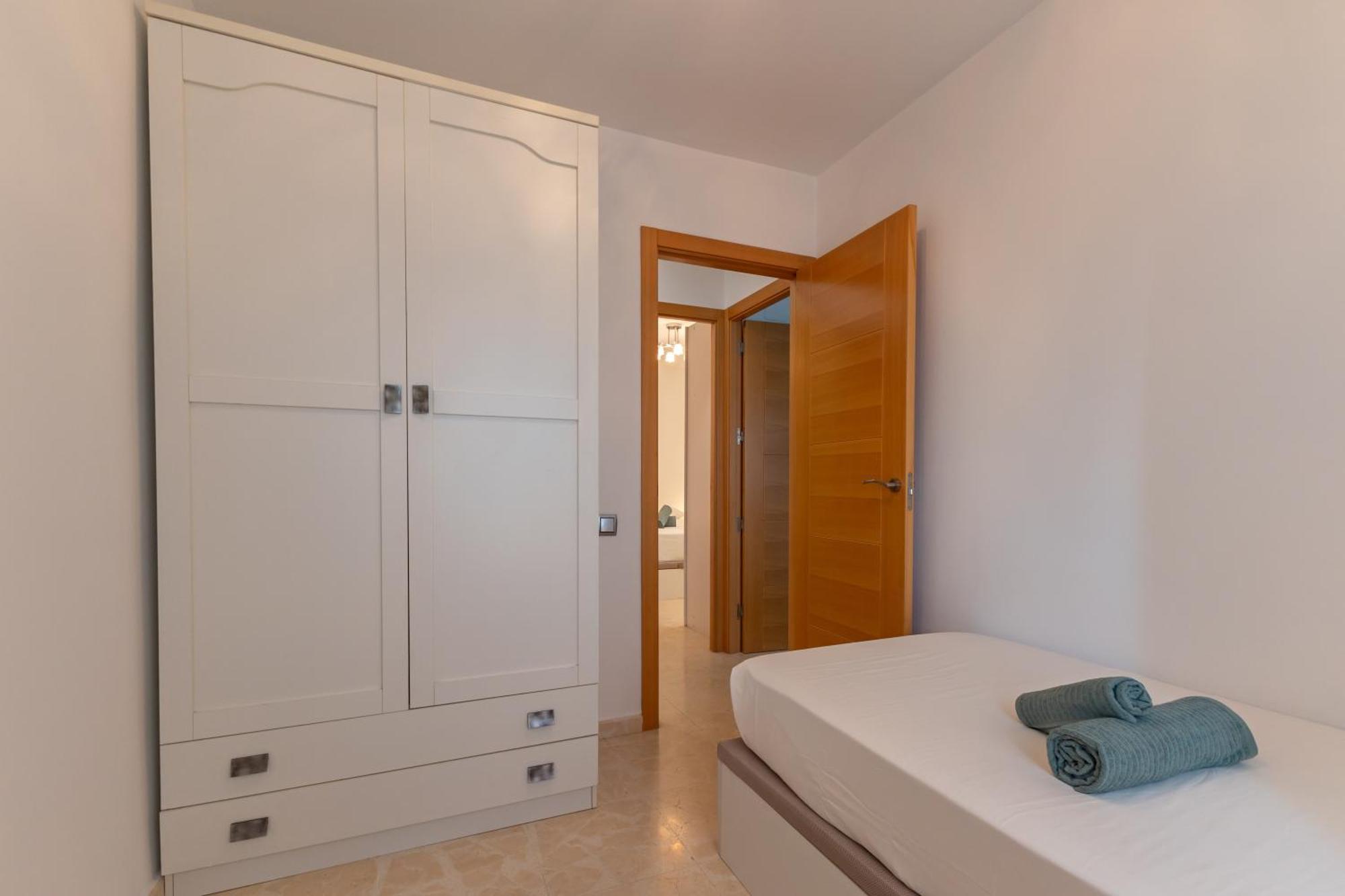 Charming 3 Bedroom Apartment At Triana Center By Oui Seville Ngoại thất bức ảnh