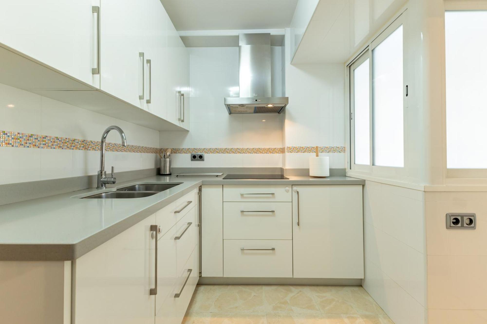 Charming 3 Bedroom Apartment At Triana Center By Oui Seville Ngoại thất bức ảnh